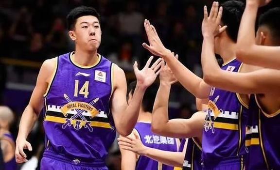 國家隊第111球！C羅成功超越阿裏代伊登頂國家隊射手王.